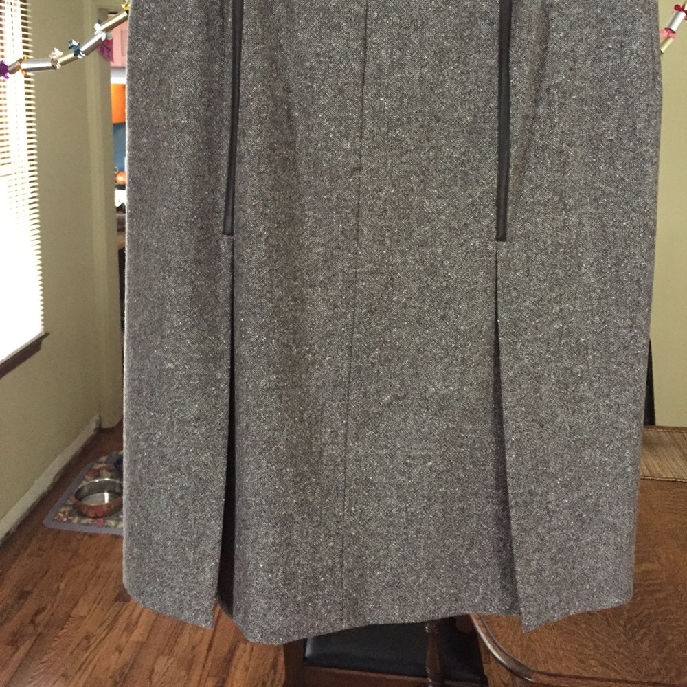 Kenneth Cole double kick pleat skirt. Beautiful! - Picture 5 of 6